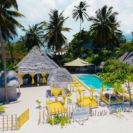 Pili Pili Palm Beach جامبياني المظهر الخارجي الصورة