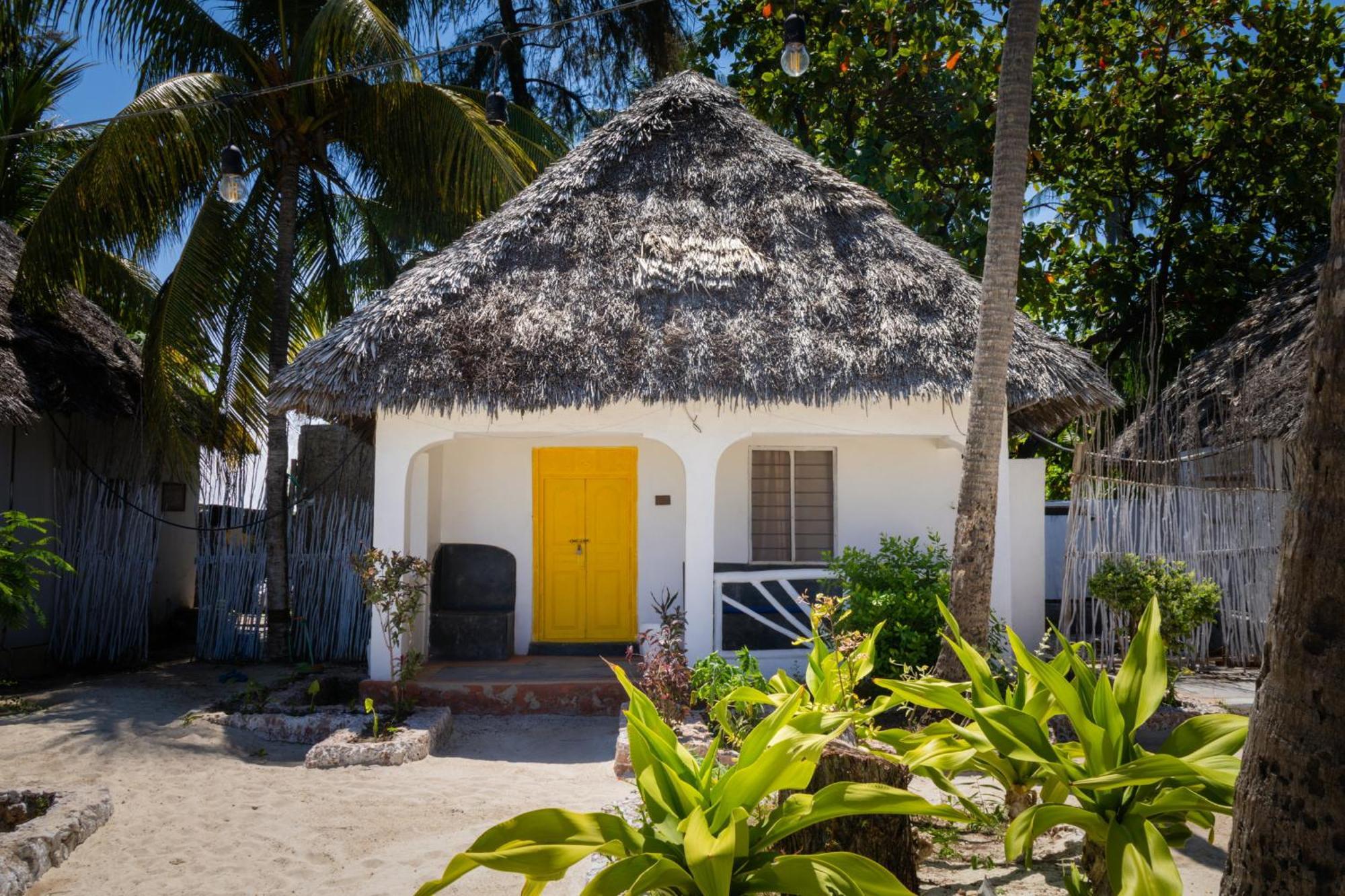 Pili Pili Palm Beach جامبياني المظهر الخارجي الصورة