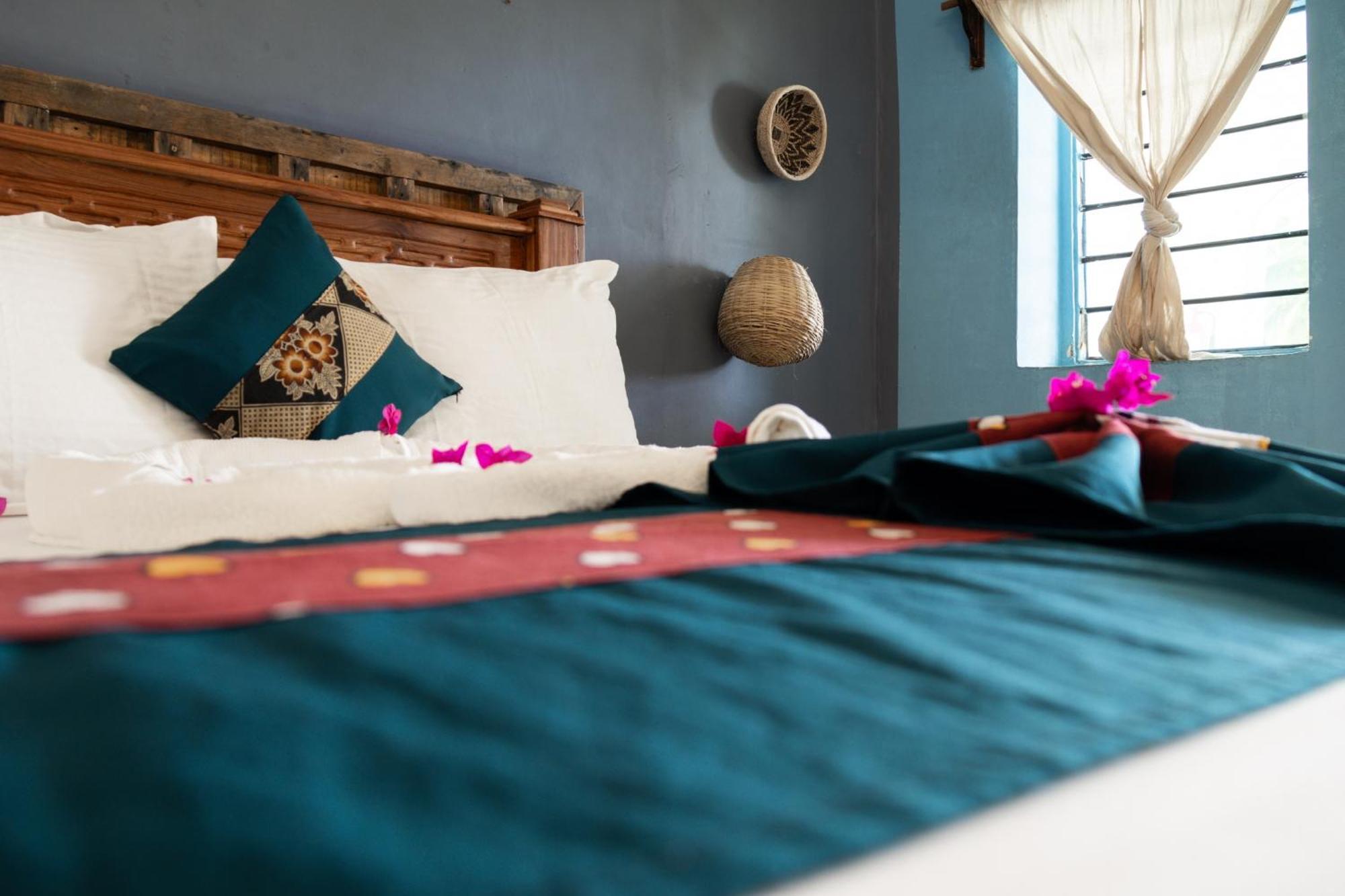 Pili Pili Palm Beach جامبياني المظهر الخارجي الصورة