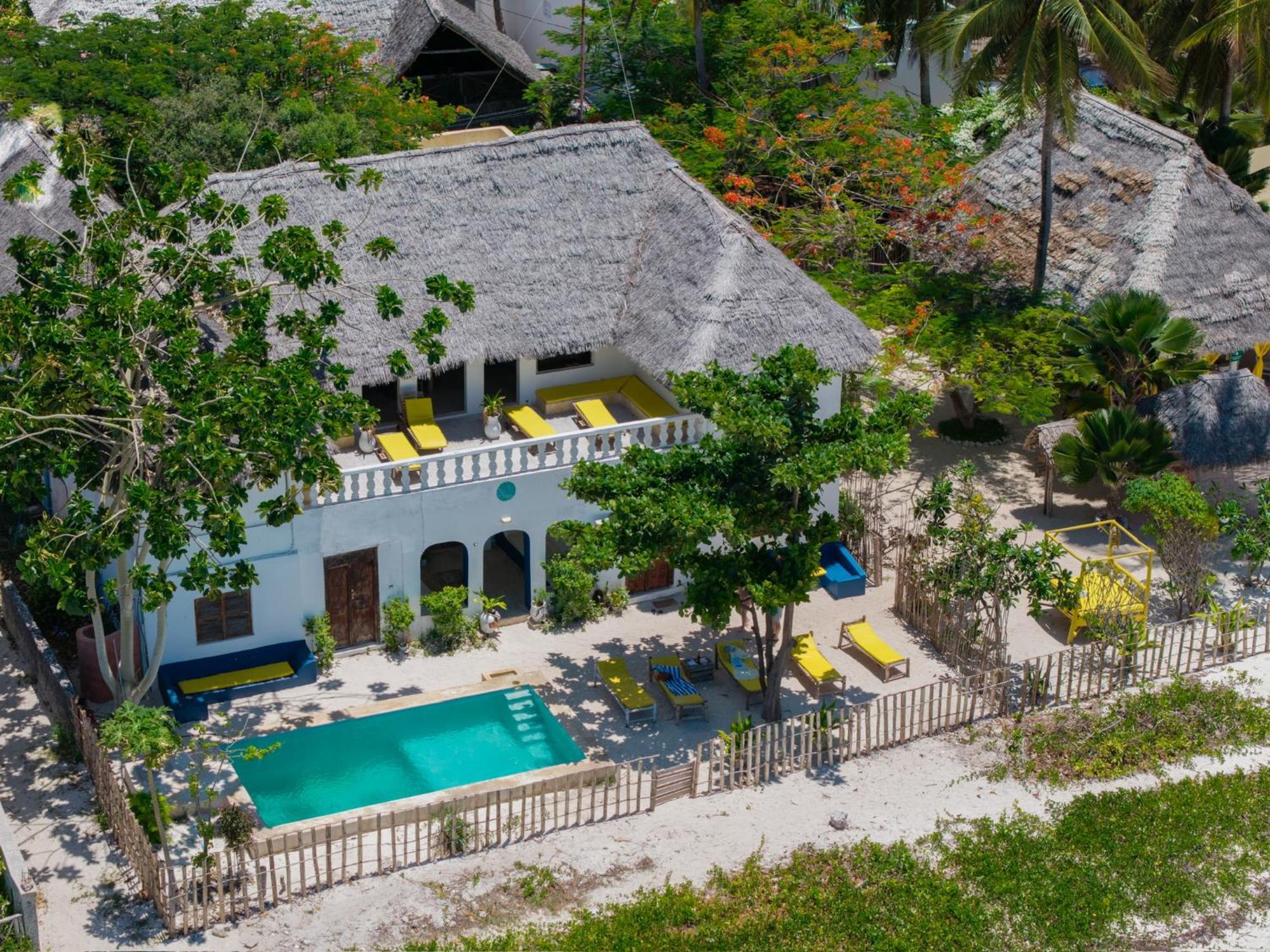 Pili Pili Palm Beach جامبياني المظهر الخارجي الصورة