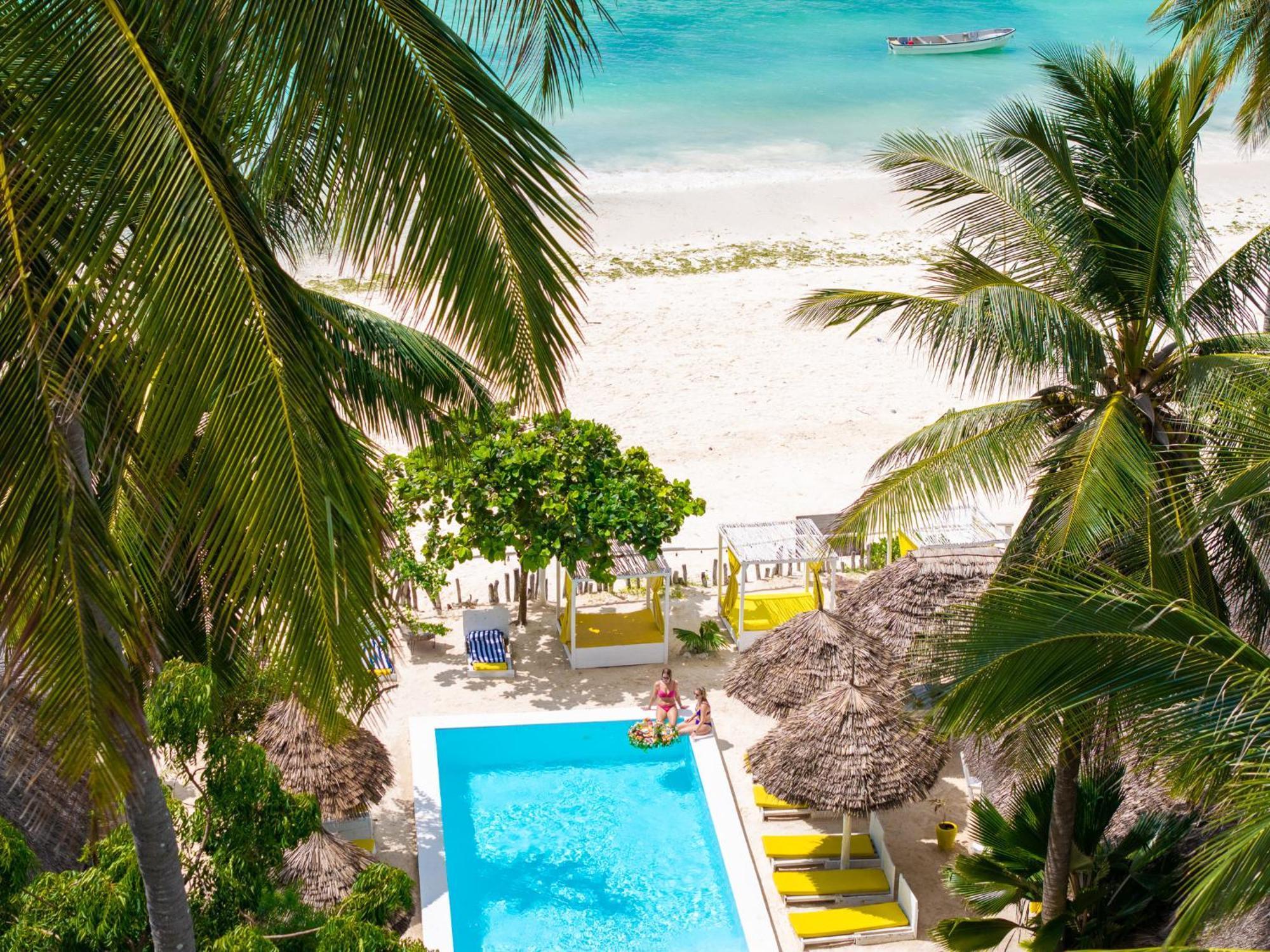 Pili Pili Palm Beach جامبياني المظهر الخارجي الصورة